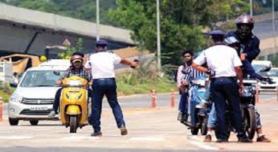 Latest Punjabi News | Traffic police | The helmet