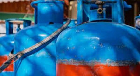 Latest Punjabi News | LPG cylinder | Commercial cylinders